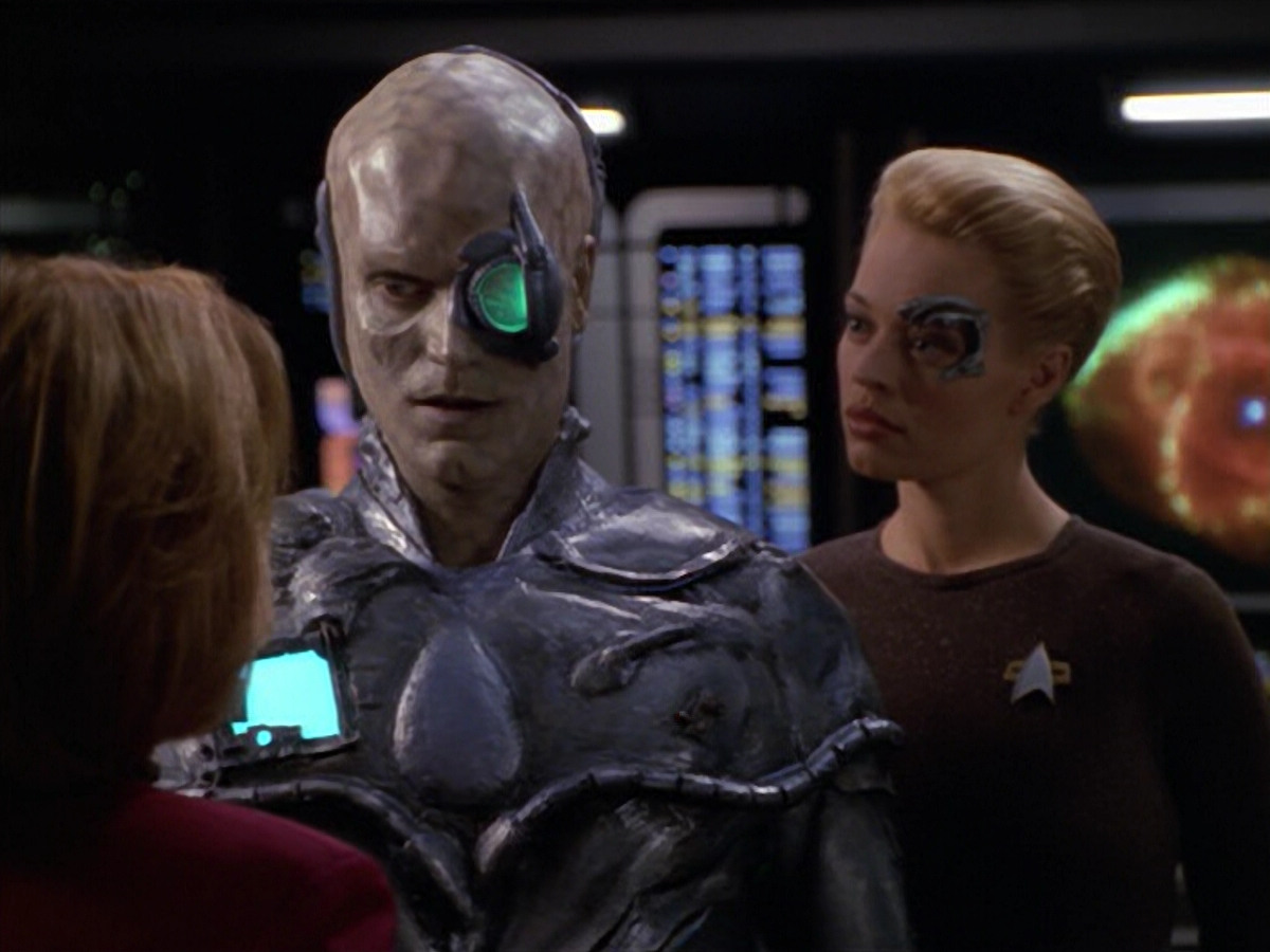 extant_StarTrek_VOY_5x02-Drone_03046.jpg