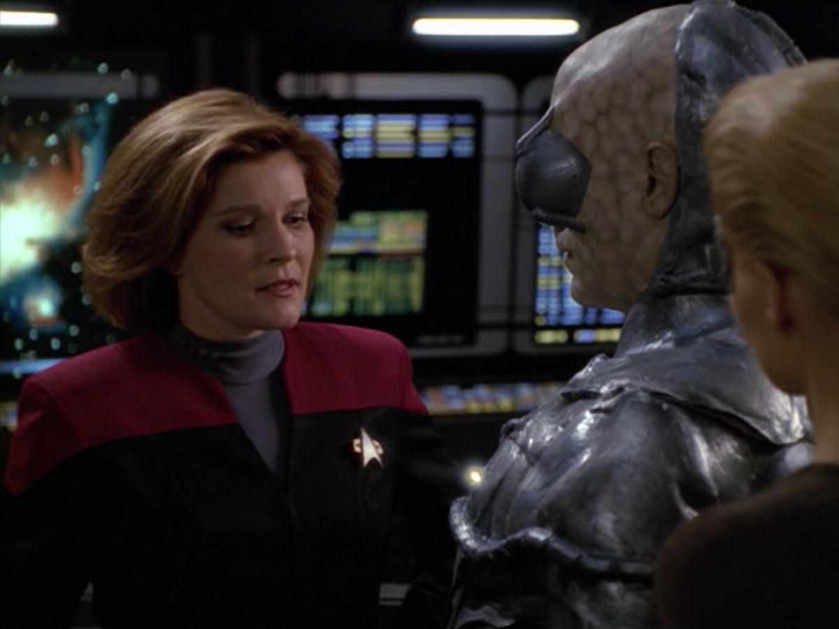 extant_StarTrek_VOY_5x02-Drone_03062.jpg