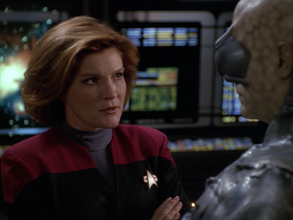 extant_StarTrek_VOY_5x02-Drone_03074.jpg