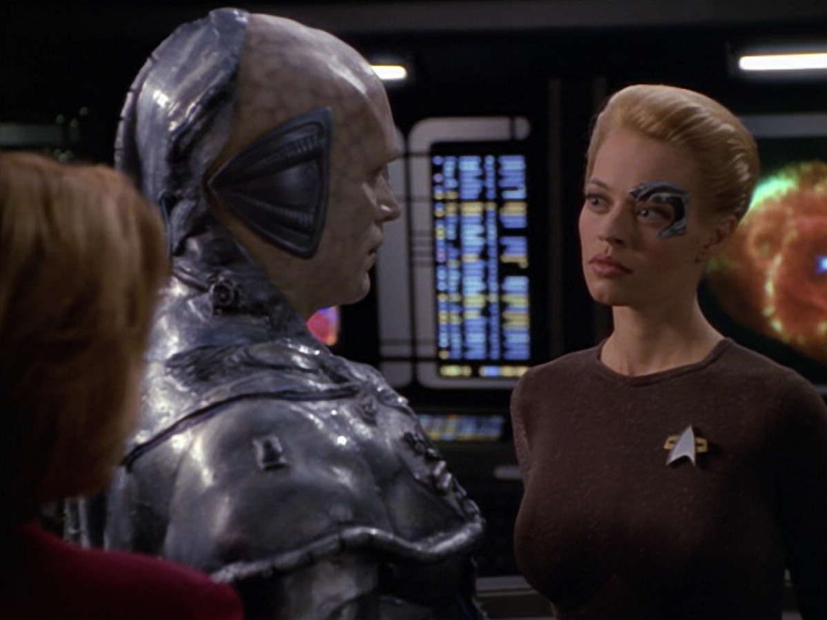 extant_StarTrek_VOY_5x02-Drone_03095.jpg