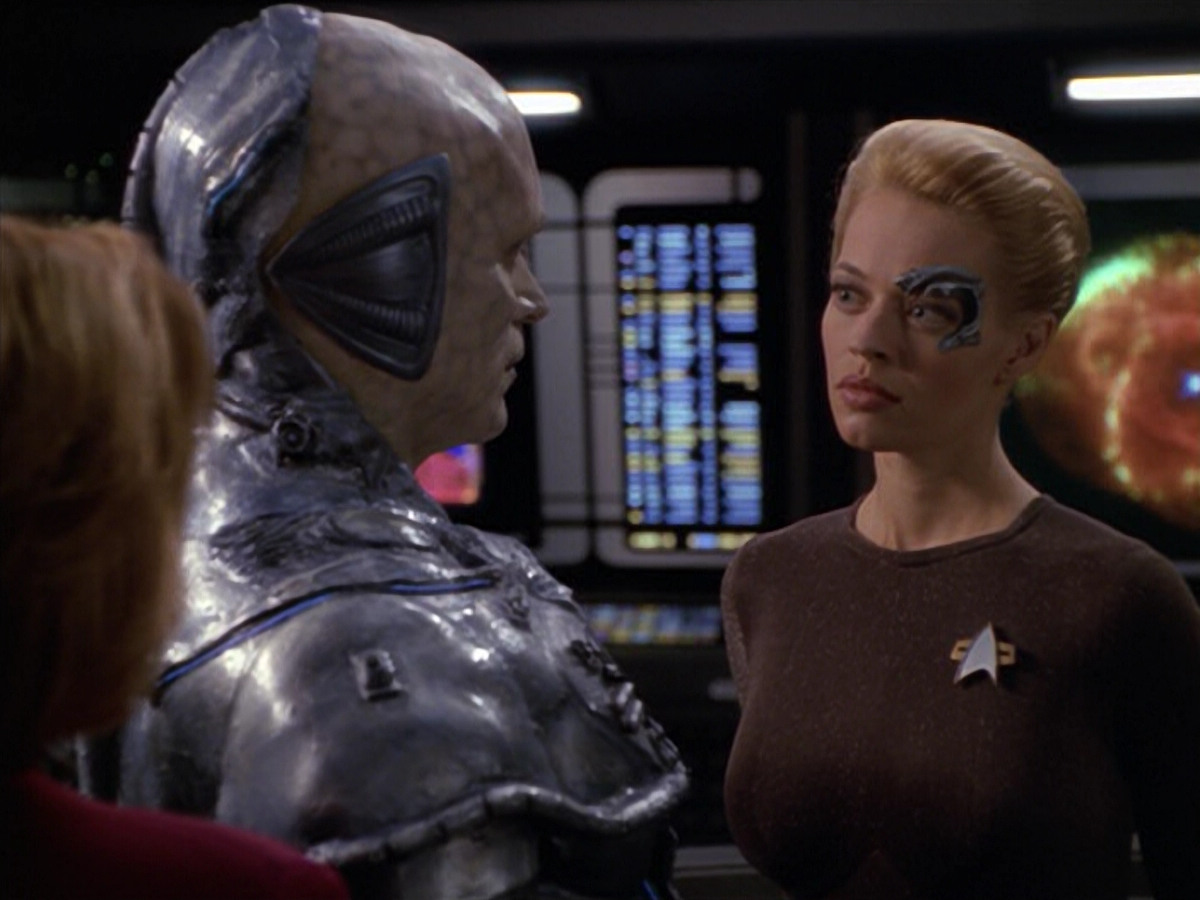 extant_StarTrek_VOY_5x02-Drone_03096.jpg