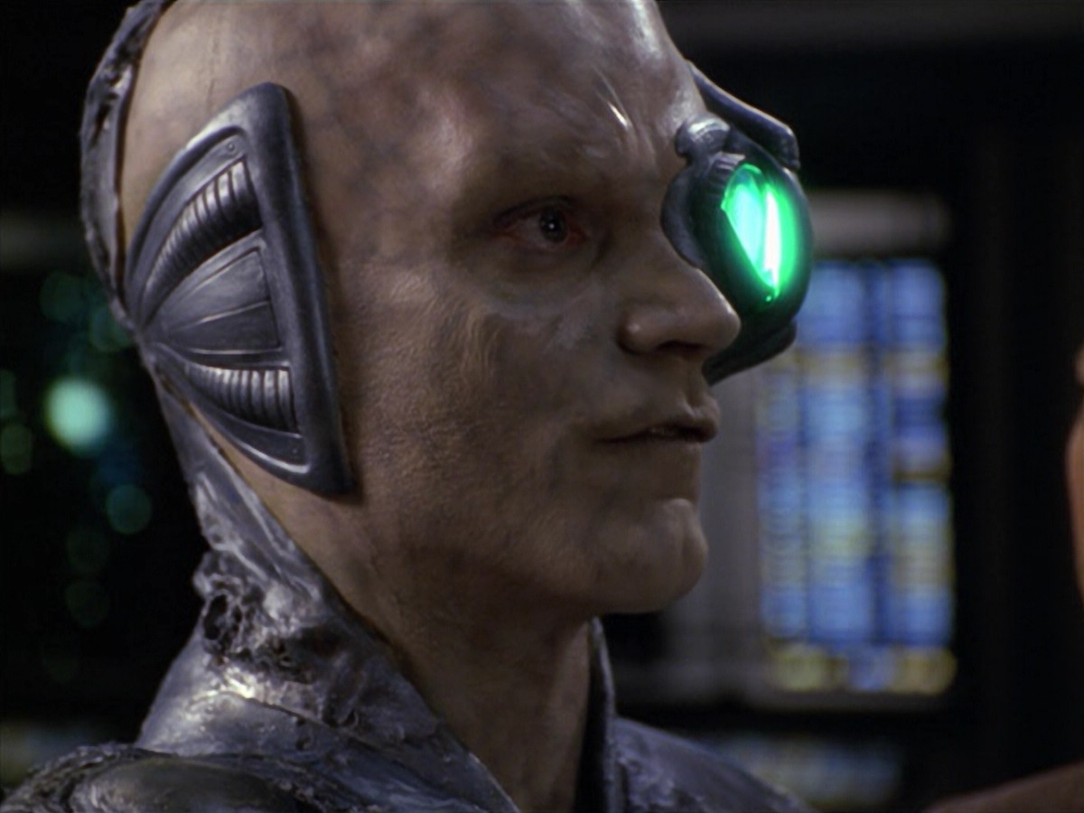extant_StarTrek_VOY_5x02-Drone_03117.jpg