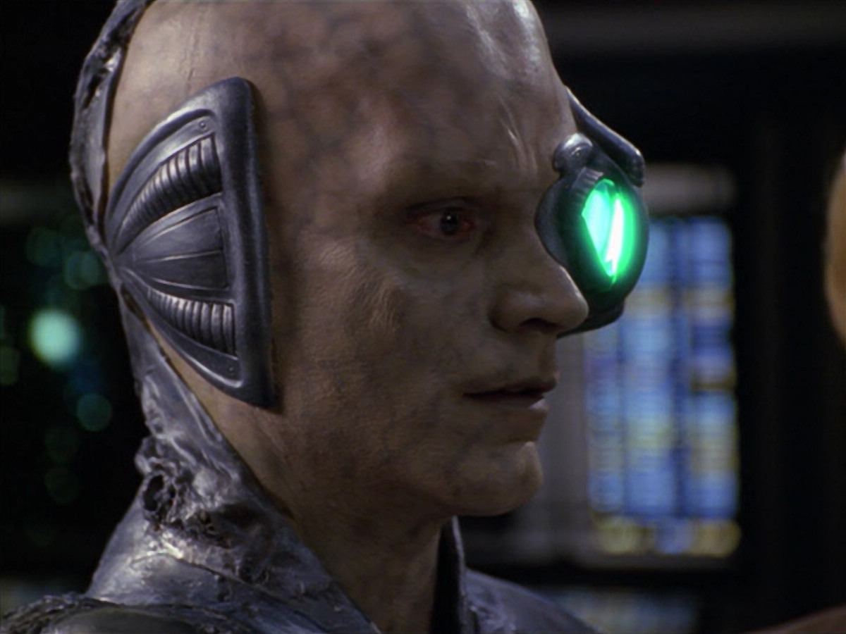 extant_StarTrek_VOY_5x02-Drone_03124.jpg