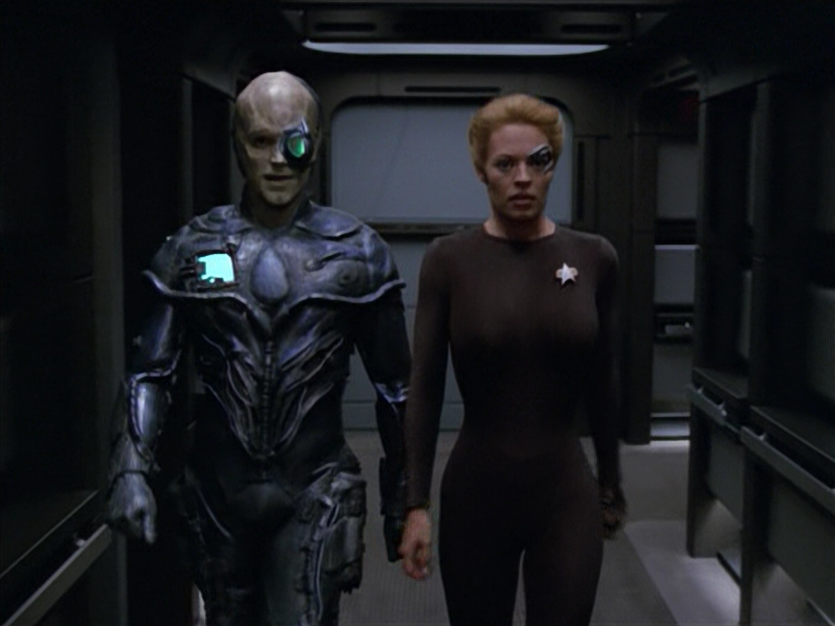 extant_StarTrek_VOY_5x02-Drone_03168.jpg