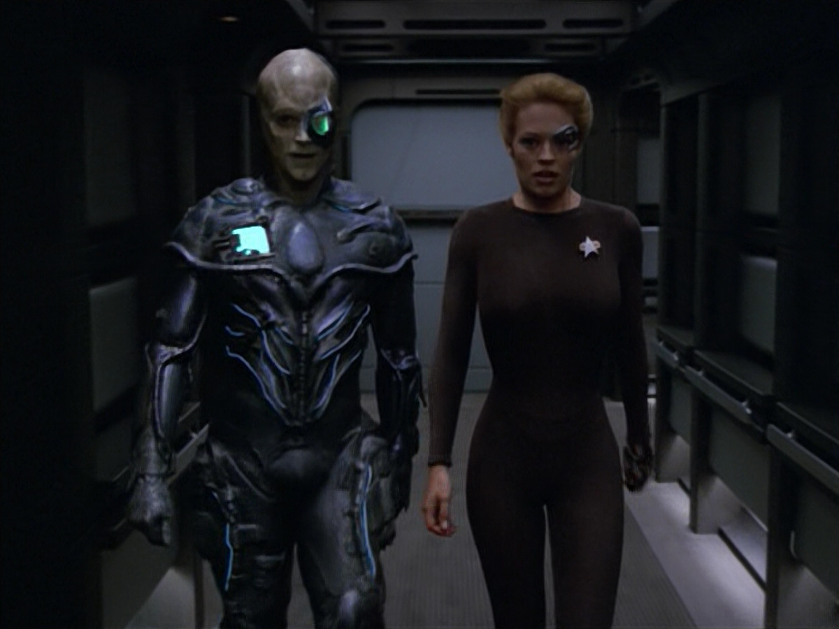 extant_StarTrek_VOY_5x02-Drone_03169.jpg