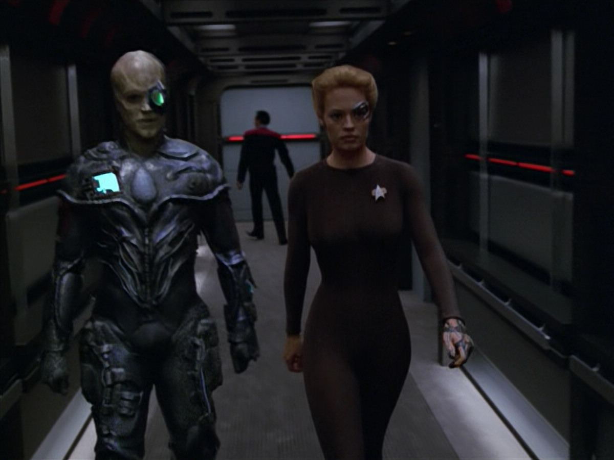 extant_StarTrek_VOY_5x02-Drone_03174.jpg