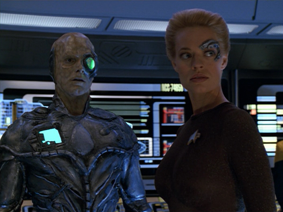 extant_StarTrek_VOY_5x02-Drone_03277.jpg