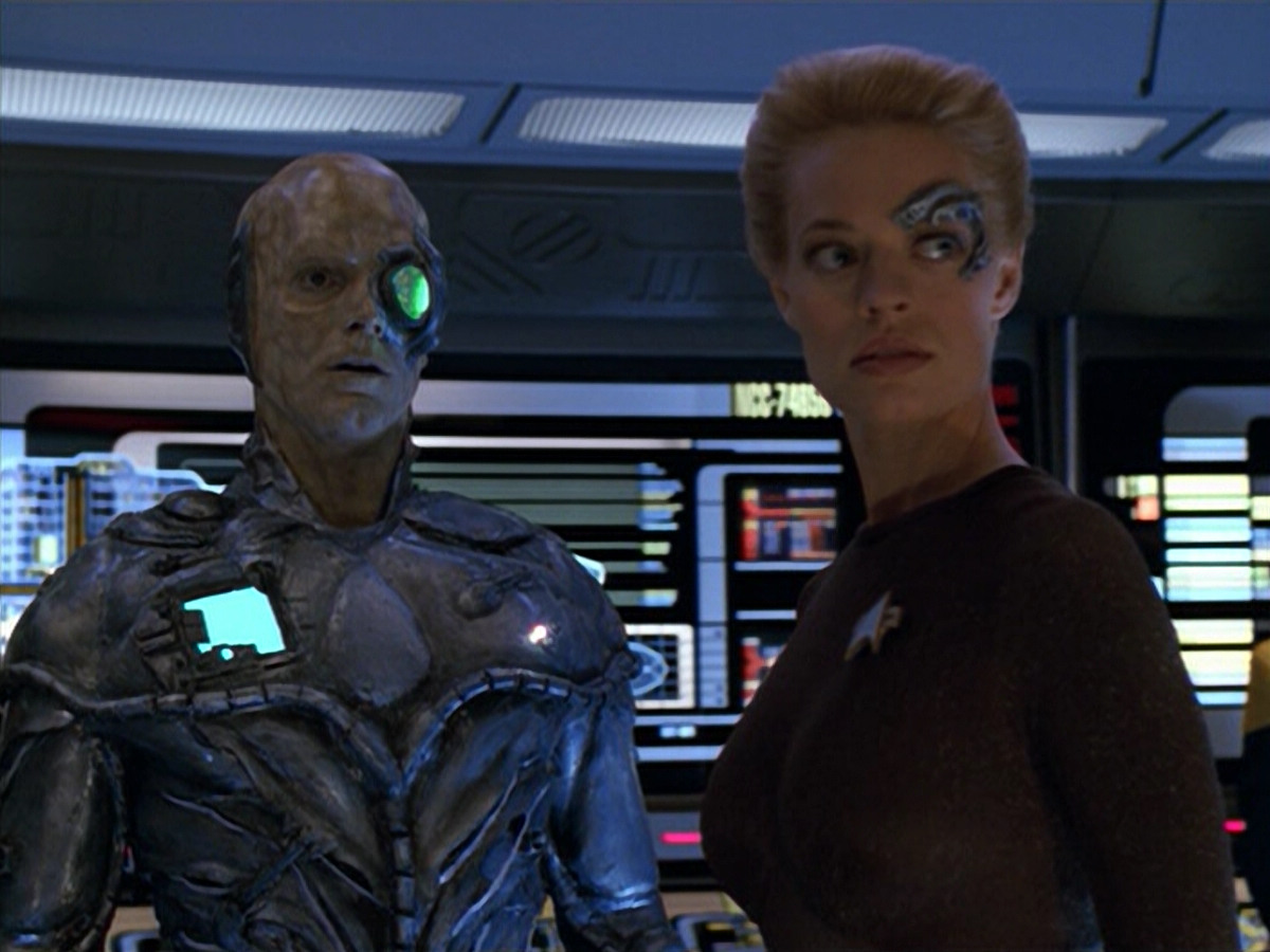 extant_StarTrek_VOY_5x02-Drone_03278.jpg