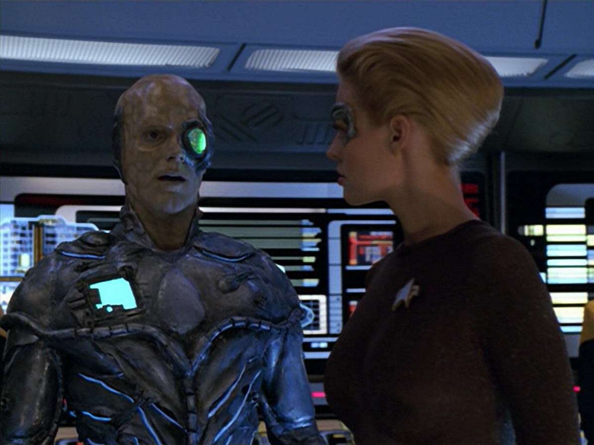 extant_StarTrek_VOY_5x02-Drone_03286.jpg
