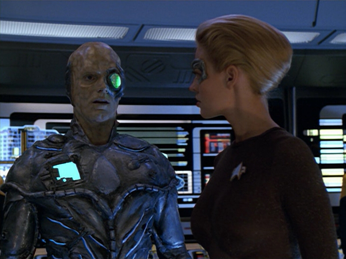 extant_StarTrek_VOY_5x02-Drone_03287.jpg