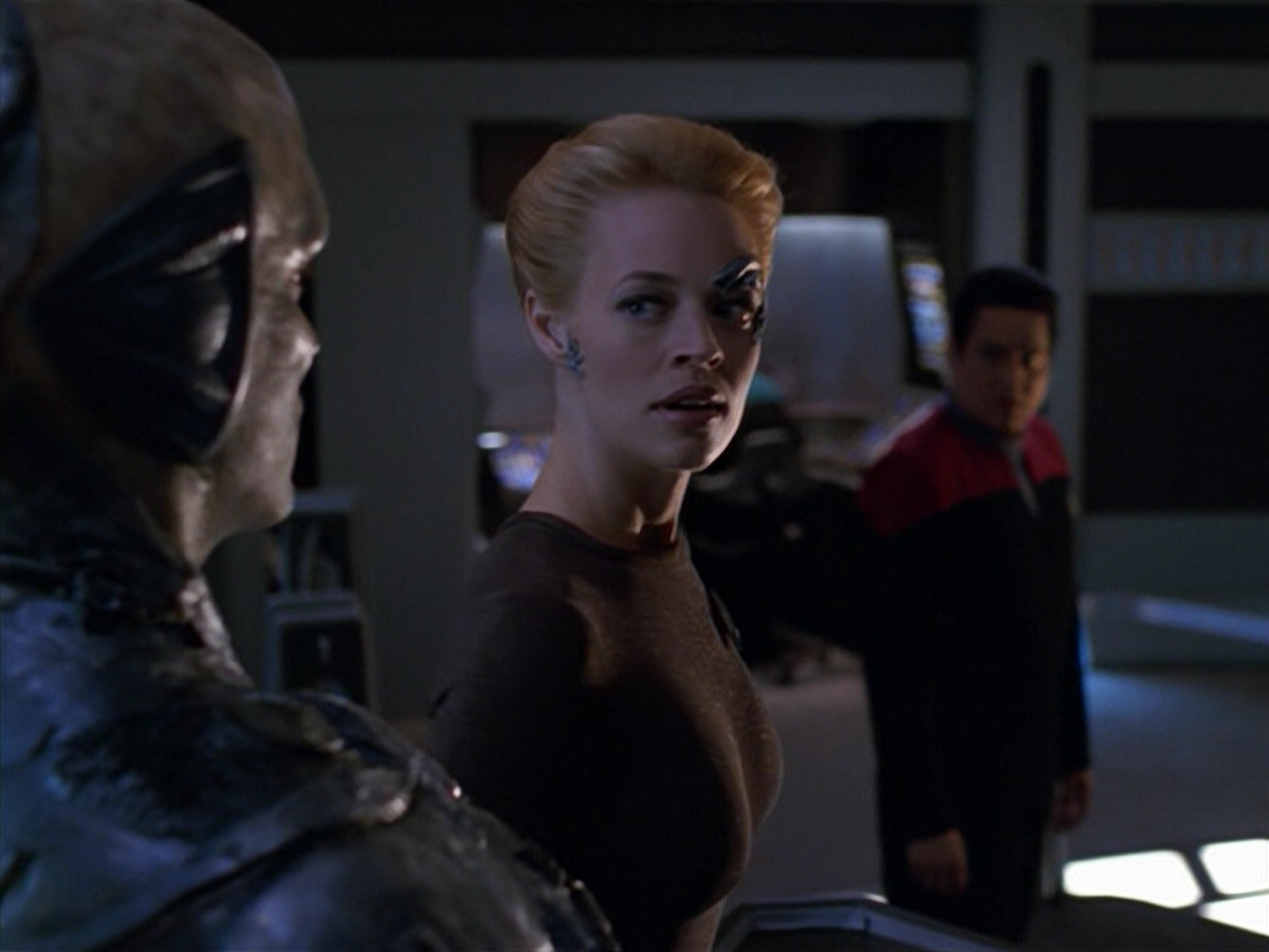 extant_StarTrek_VOY_5x02-Drone_03312.jpg