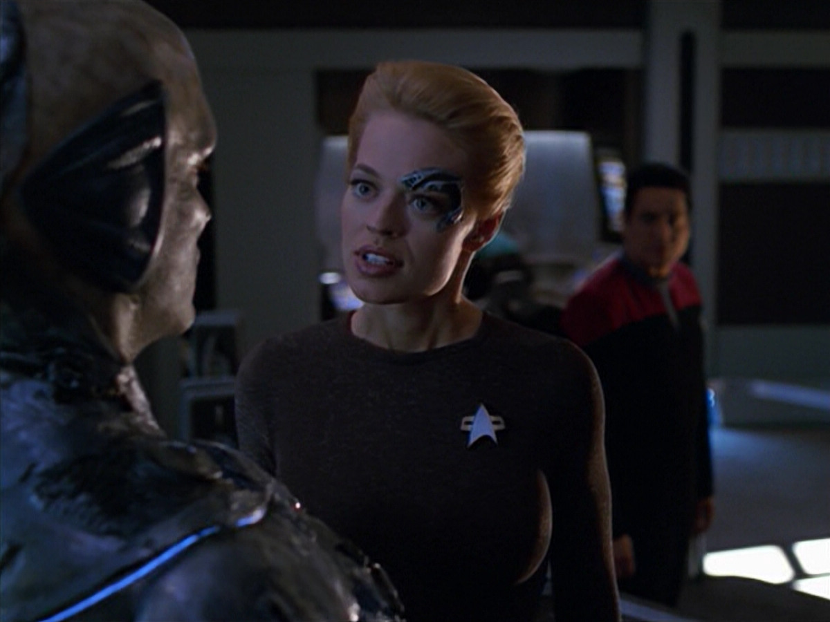 extant_StarTrek_VOY_5x02-Drone_03315.jpg