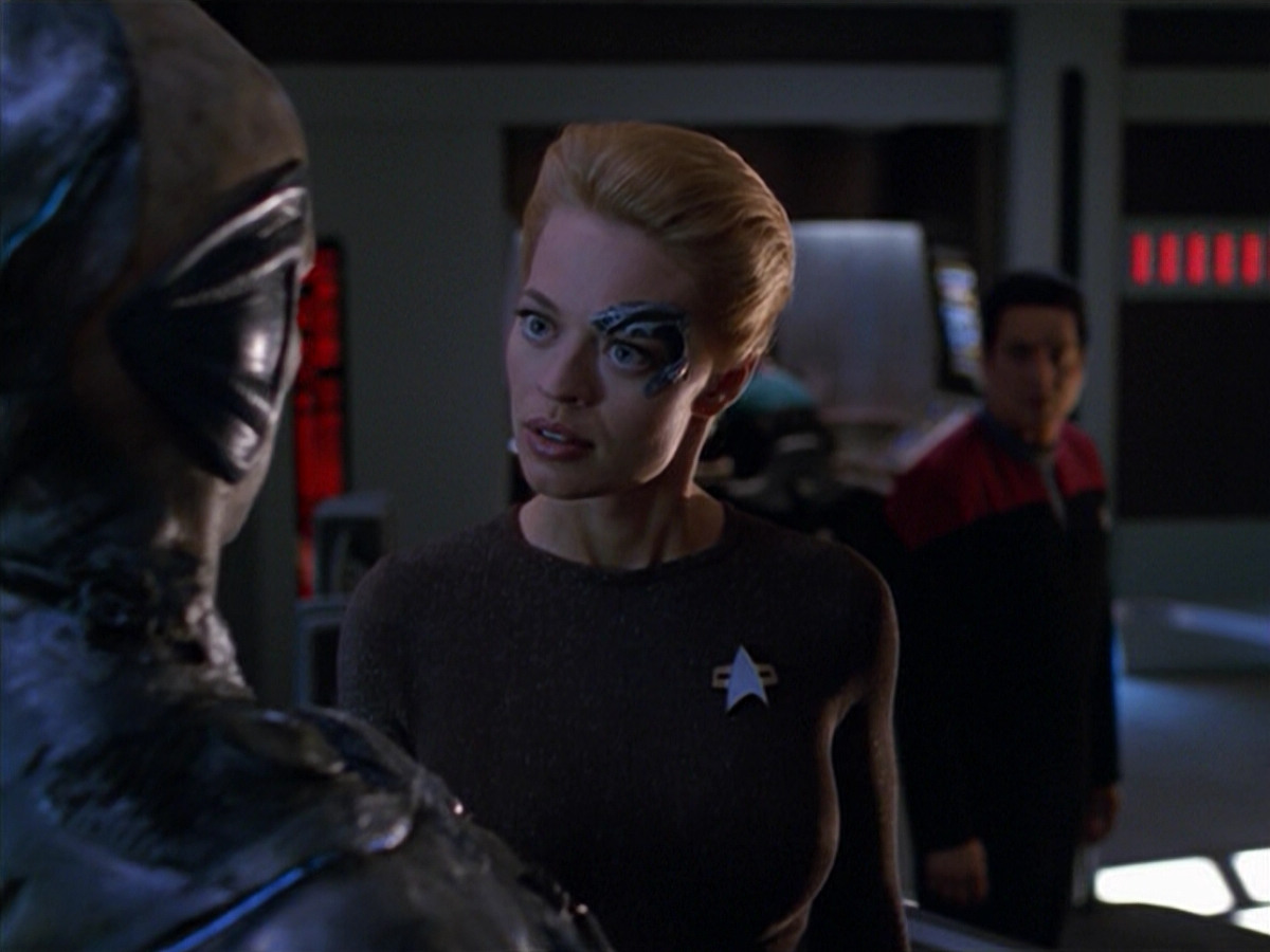 extant_StarTrek_VOY_5x02-Drone_03322.jpg
