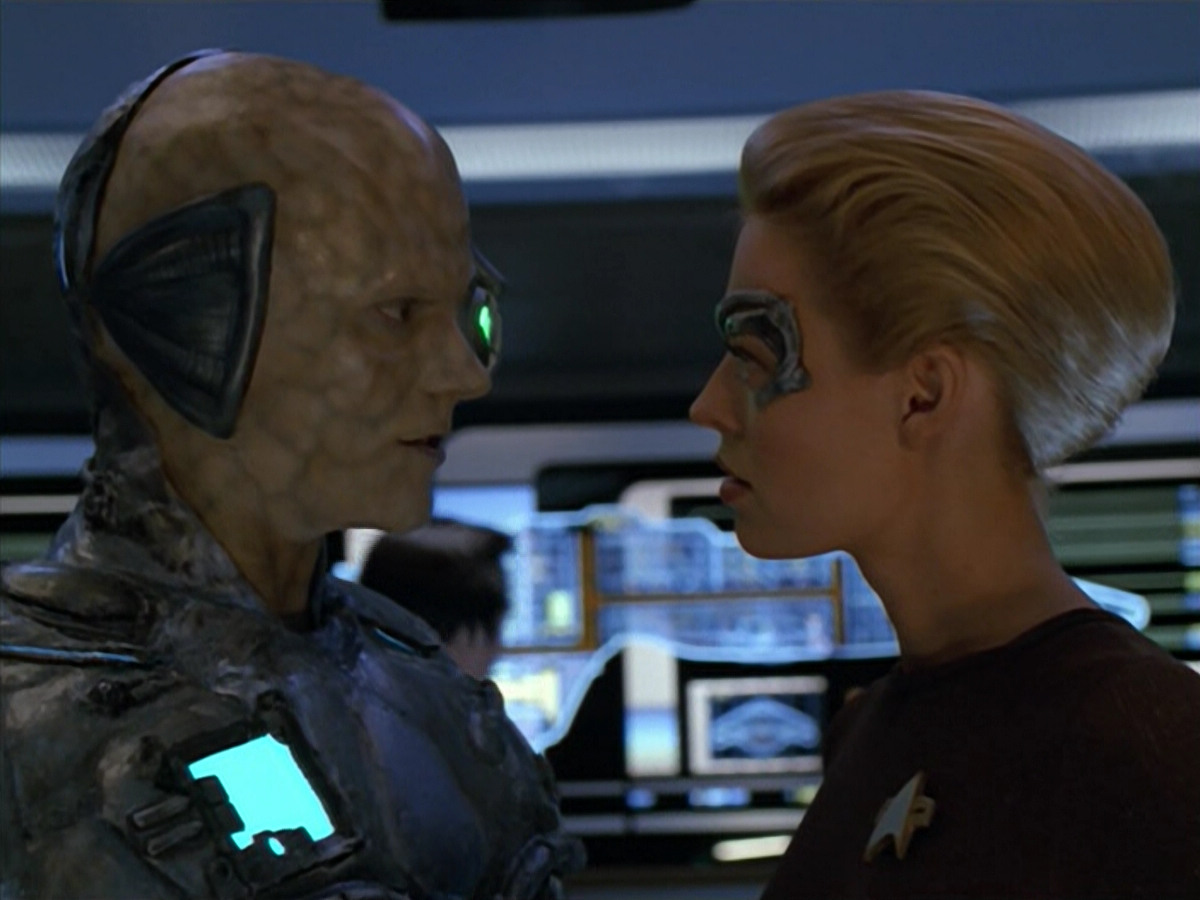 extant_StarTrek_VOY_5x02-Drone_03396.jpg