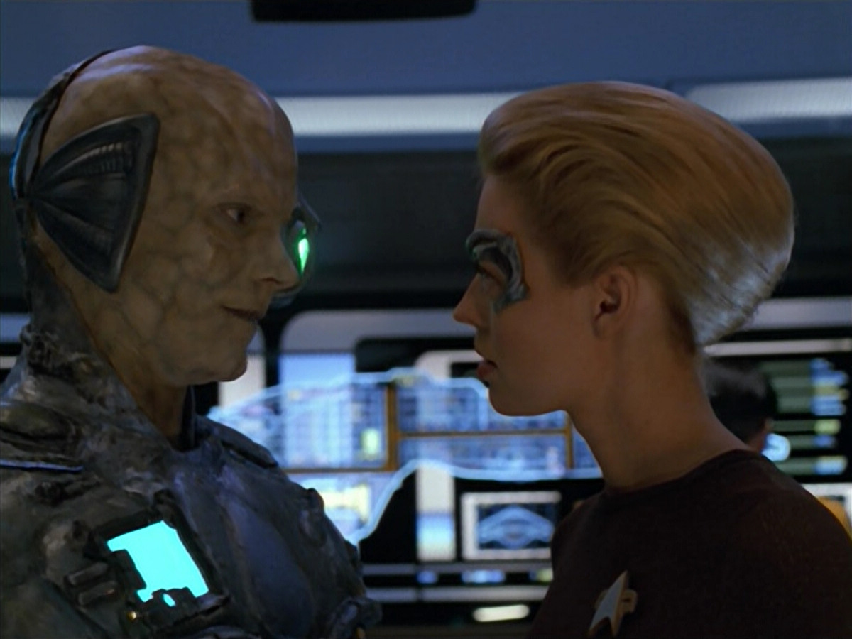 extant_StarTrek_VOY_5x02-Drone_03402.jpg