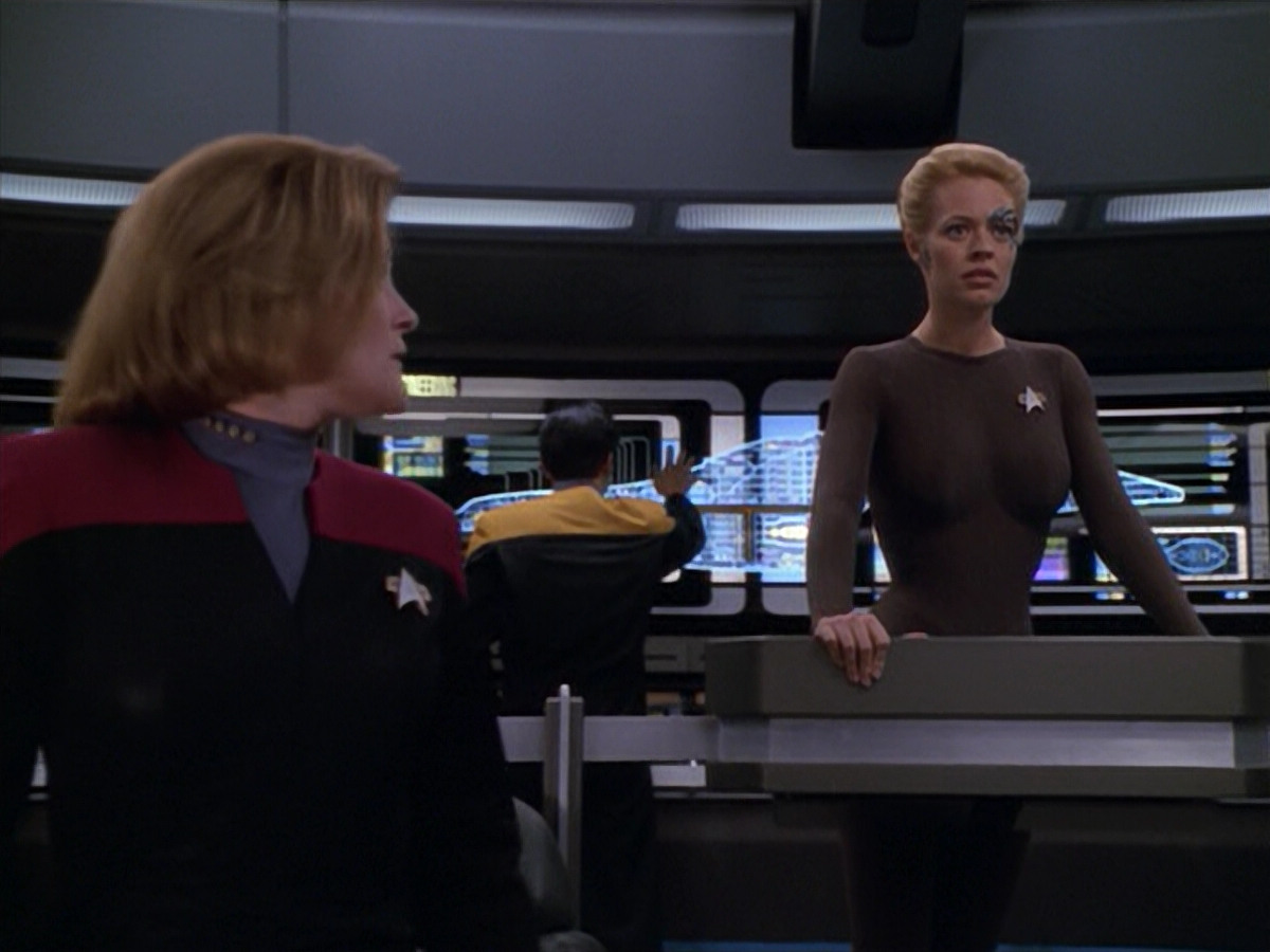 extant_StarTrek_VOY_5x02-Drone_03530.jpg