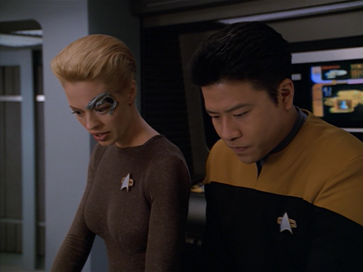 extant_StarTrek_VOY_5x02-Drone_03559.jpg