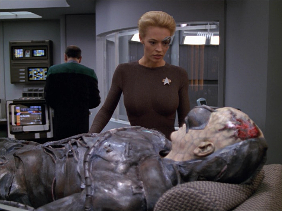 extant_StarTrek_VOY_5x02-Drone_03621.jpg