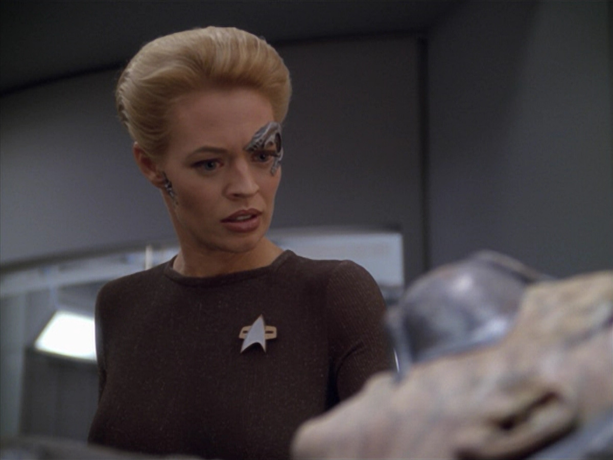 extant_StarTrek_VOY_5x02-Drone_03640.jpg