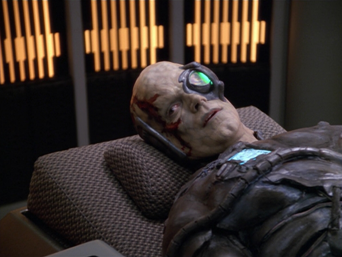 extant_StarTrek_VOY_5x02-Drone_03666.jpg