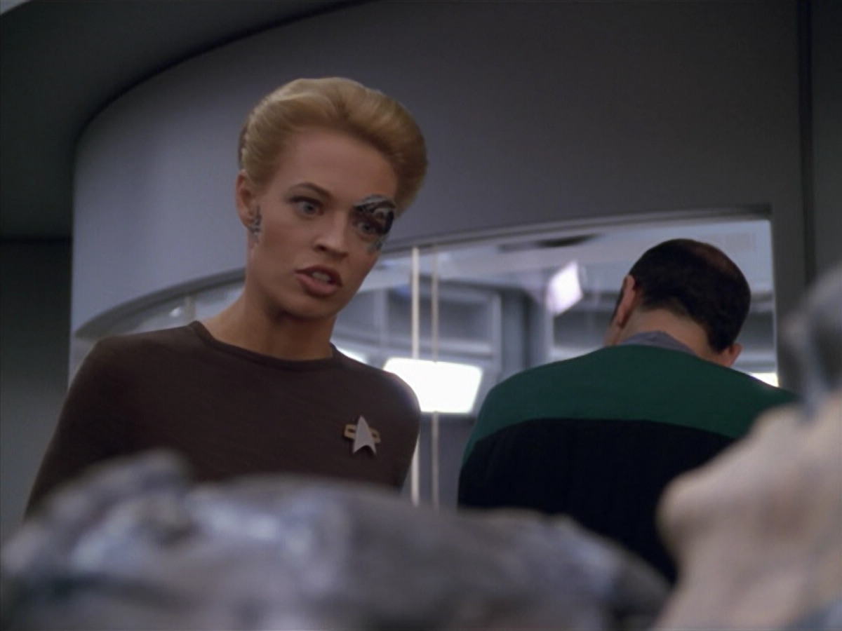 extant_StarTrek_VOY_5x02-Drone_03670.jpg