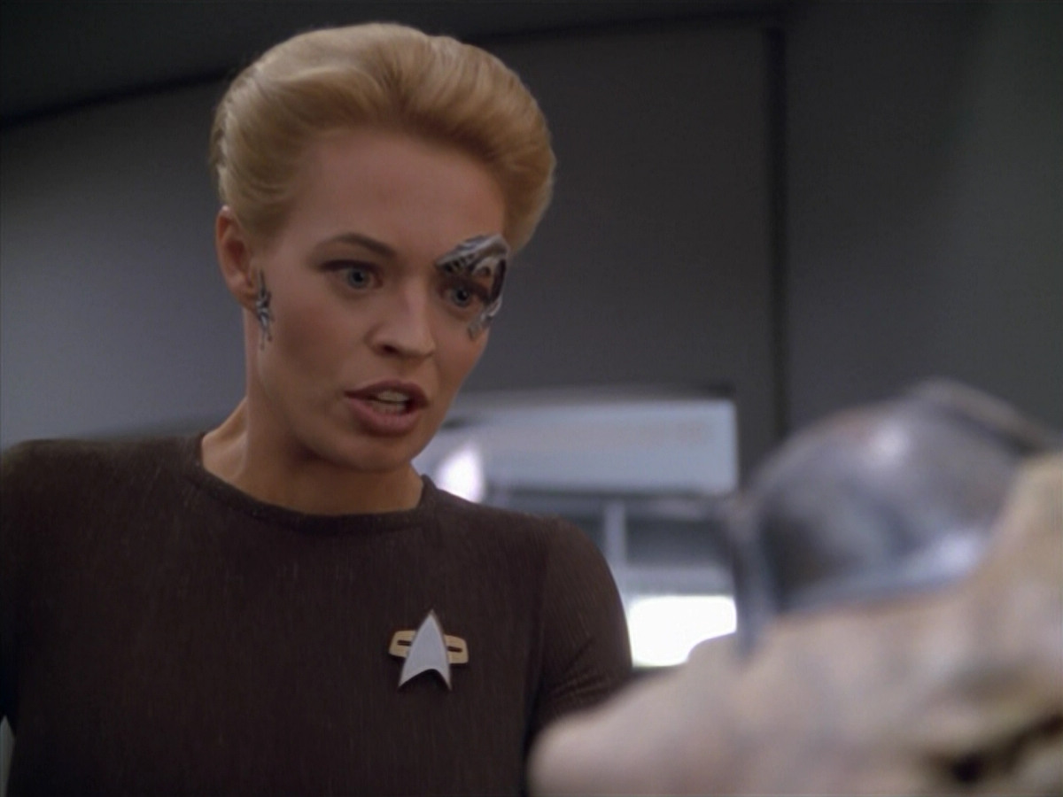 extant_StarTrek_VOY_5x02-Drone_03682.jpg