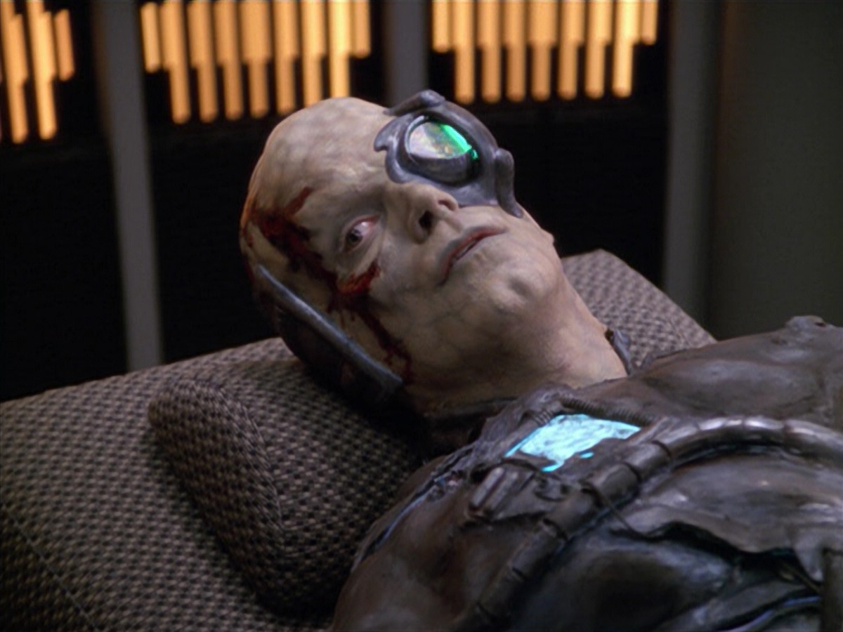 extant_StarTrek_VOY_5x02-Drone_03695.jpg