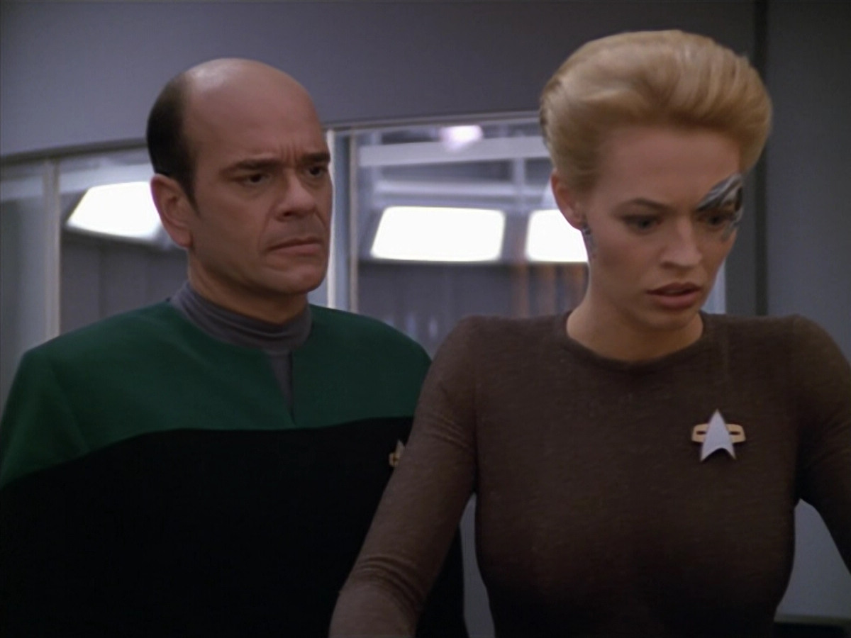 extant_StarTrek_VOY_5x02-Drone_03725.jpg