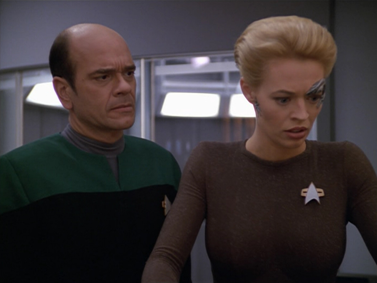 extant_StarTrek_VOY_5x02-Drone_03726.jpg