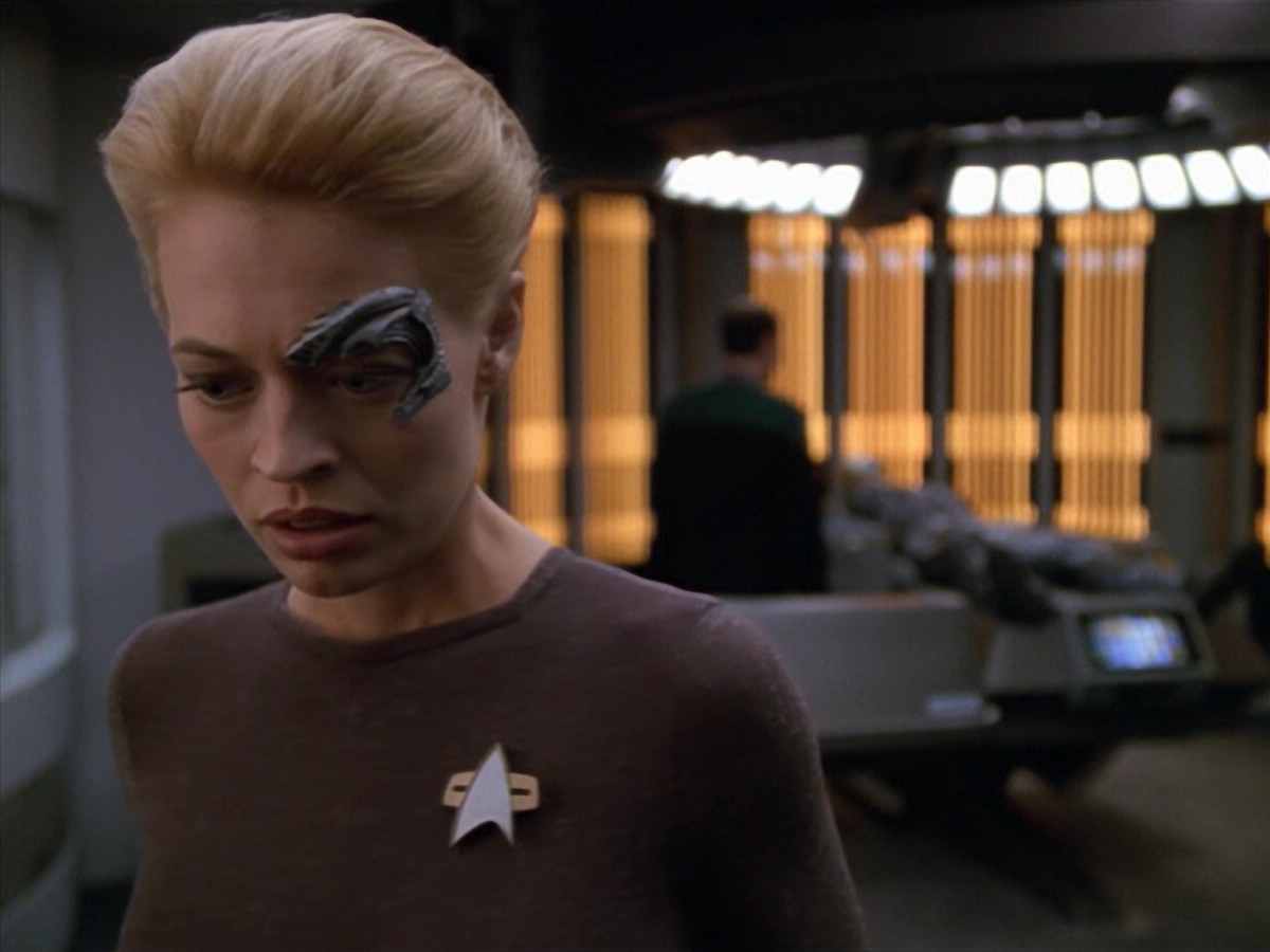 extant_StarTrek_VOY_5x02-Drone_03754.jpg