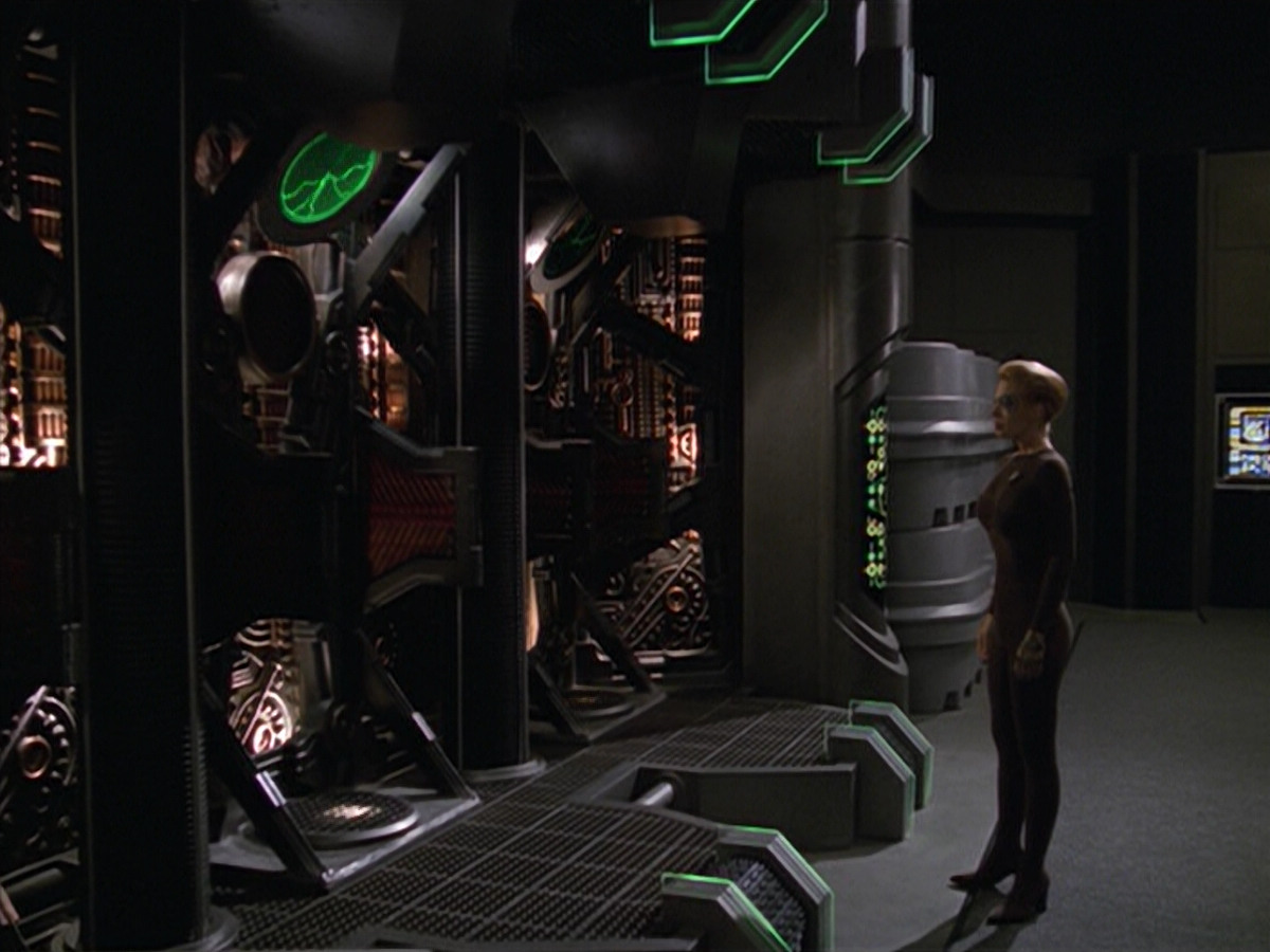 extant_StarTrek_VOY_5x02-Drone_03771.jpg