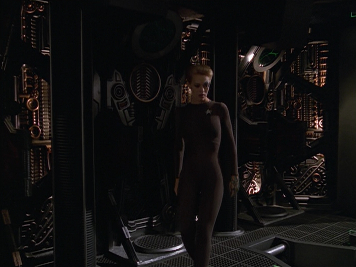 extant_StarTrek_VOY_5x02-Drone_03789.jpg