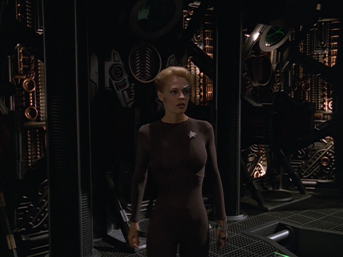 extant_StarTrek_VOY_5x02-Drone_03791.jpg