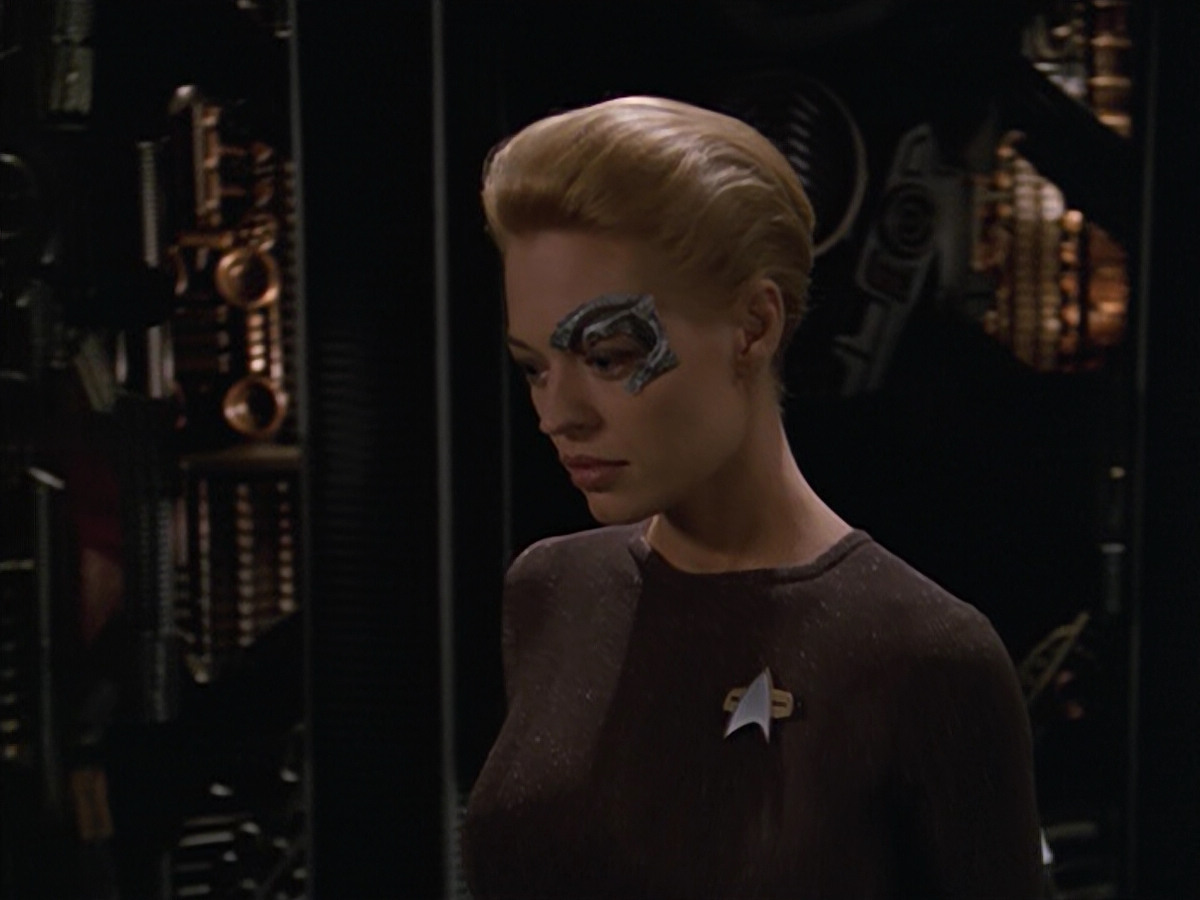 extant_StarTrek_VOY_5x02-Drone_03803.jpg