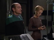 Filename=extant_StarTrek_VOY_5x02-Drone_00046.jpg
Filesize=144KiB
Dimensions=1200x900
Date added=Nov 12, 2019 extant_StarTrek_VOY_5x02-Drone_00046.jpg