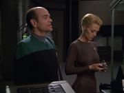 Filename=extant_StarTrek_VOY_5x02-Drone_00047.jpg
Filesize=146KiB
Dimensions=1200x900
Date added=Nov 12, 2019 extant_StarTrek_VOY_5x02-Drone_00047.jpg