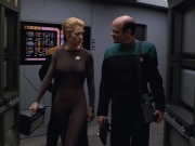extant_StarTrek_VOY_5x02-Drone_00074.jpg