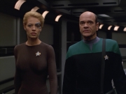 extant_StarTrek_VOY_5x02-Drone_00104.jpg