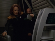 Filename=extant_StarTrek_VOY_5x02-Drone_00142.jpg
Filesize=135KiB
Dimensions=1200x900
Date added=Nov 12, 2019 extant_StarTrek_VOY_5x02-Drone_00142.jpg