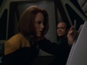 Filename=extant_StarTrek_VOY_5x02-Drone_00162.jpg
Filesize=131KiB
Dimensions=1200x900
Date added=Nov 12, 2019 extant_StarTrek_VOY_5x02-Drone_00162.jpg