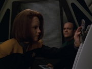 Filename=extant_StarTrek_VOY_5x02-Drone_00163.jpg
Filesize=137KiB
Dimensions=1200x900
Date added=Nov 12, 2019 extant_StarTrek_VOY_5x02-Drone_00163.jpg