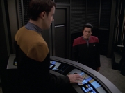 Filename=extant_StarTrek_VOY_5x02-Drone_00267.jpg
Filesize=149KiB
Dimensions=1200x900
Date added=Nov 12, 2019 extant_StarTrek_VOY_5x02-Drone_00267.jpg