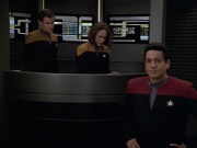 Filename=extant_StarTrek_VOY_5x02-Drone_00316.jpg
Filesize=138KiB
Dimensions=1200x900
Date added=Nov 12, 2019 extant_StarTrek_VOY_5x02-Drone_00316.jpg
