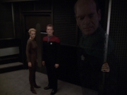 Filename=extant_StarTrek_VOY_5x02-Drone_00321.jpg
Filesize=124KiB
Dimensions=1200x900
Date added=Nov 12, 2019 extant_StarTrek_VOY_5x02-Drone_00321.jpg