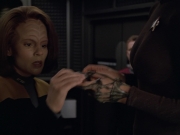 Filename=extant_StarTrek_VOY_5x02-Drone_00336.jpg
Filesize=117KiB
Dimensions=1200x900
Date added=Nov 12, 2019 extant_StarTrek_VOY_5x02-Drone_00336.jpg