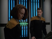 Filename=extant_StarTrek_VOY_5x02-Drone_00378.jpg
Filesize=165KiB
Dimensions=1200x900
Date added=Nov 12, 2019 extant_StarTrek_VOY_5x02-Drone_00378.jpg