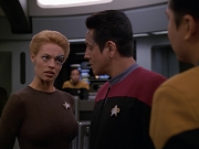 extant_StarTrek_VOY_5x02-Drone_00751.jpg