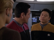 Filename=extant_StarTrek_VOY_5x02-Drone_00758.jpg
Filesize=148KiB
Dimensions=1200x900
Date added=Nov 12, 2019 extant_StarTrek_VOY_5x02-Drone_00758.jpg