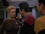 Filename=extant_StarTrek_VOY_5x02-Drone_00774.jpg
Filesize=151KiB
Dimensions=1200x900
Date added=Nov 12, 2019 extant_StarTrek_VOY_5x02-Drone_00774.jpg