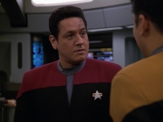 Filename=extant_StarTrek_VOY_5x02-Drone_00781.jpg
Filesize=135KiB
Dimensions=1200x900
Date added=Nov 12, 2019 extant_StarTrek_VOY_5x02-Drone_00781.jpg